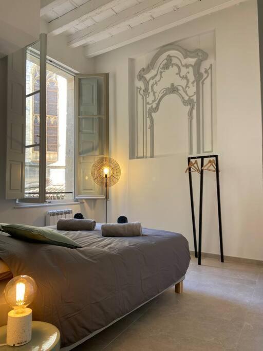 Appartement Avec Ventilateurs Proche Du Palais Des Papes Avinhão Exterior foto